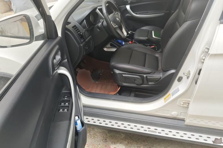 Used CHANGAN CS35 2016 1.6L Manual Luxury Model China IV Standard Driver Seat