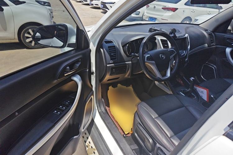 Used CHANGAN CS35 2016 1.6L Manual Luxury Model China V Standard Driver Seat
