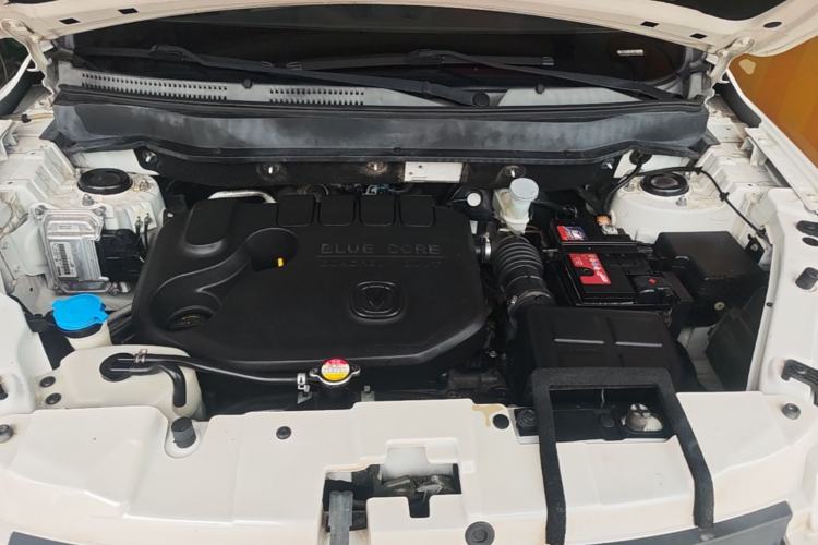 Used CHANGAN CS35 2016 1.6L Manual Luxury Model China V Standard Engine Bay
