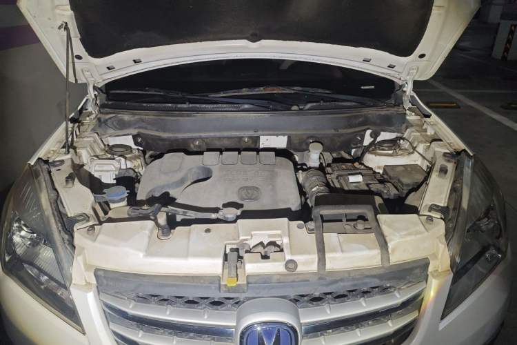 Used CHANGAN CS35 2016 1.6L Automatic Luxury Model China V Standard Engine Bay