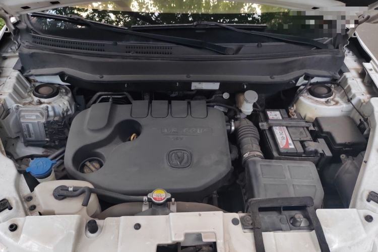 Used CHANGAN CS35 2016 1.6L Automatic Luxury Model China V Standard Engine Bay