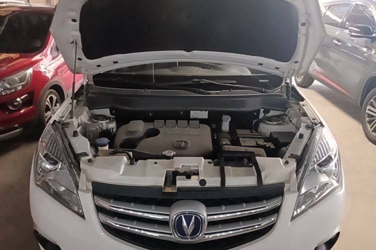 Used CHANGAN CS35 2016 1.6L Automatic Luxury Model China IV Standard Engine Bay