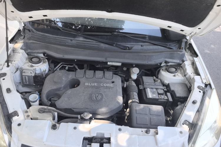 Used CHANGAN CS35 2016 1.6L Manual Luxury Model China IV Standard Engine Bay