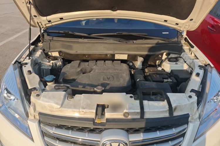 Used CHANGAN CS35 2016 1.6L Manual Luxury Model China IV Standard Engine Bay
