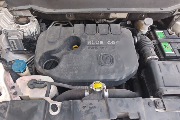 Used CHANGAN CS35 2016 1.6L Manual Luxury Model China IV Standard Engine Bay