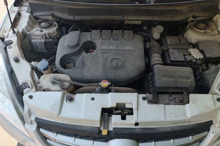 Used CHANGAN CS35 2016 1.6L Automatic Luxury Model China V Standard Engine Bay