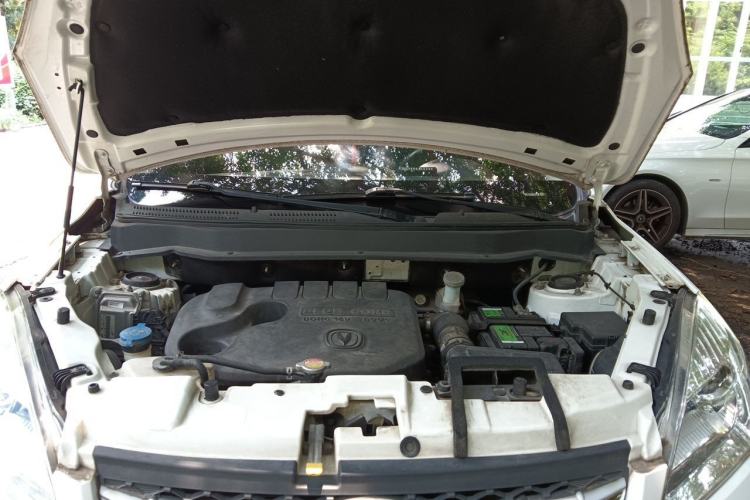 Used CHANGAN CS35 2016 1.6L Manual Luxury Model China V Standard Engine Bay