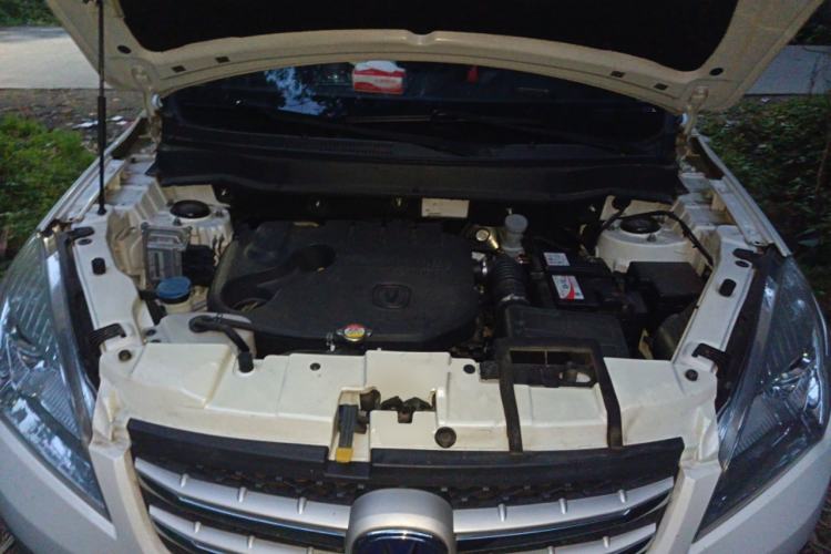 Used CHANGAN CS35 2016 1.6L Manual Luxury Model China IV Standard Engine Bay