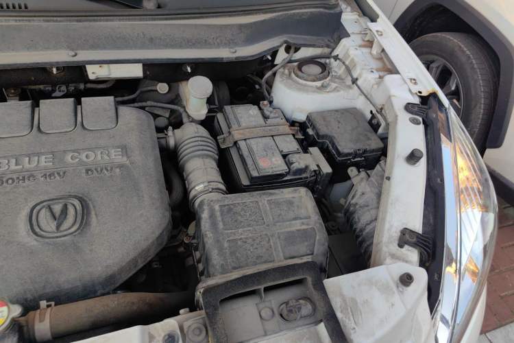 Used CHANGAN CS35 2016 1.6L Automatic Luxury Model China V Standard Engine Bay Left