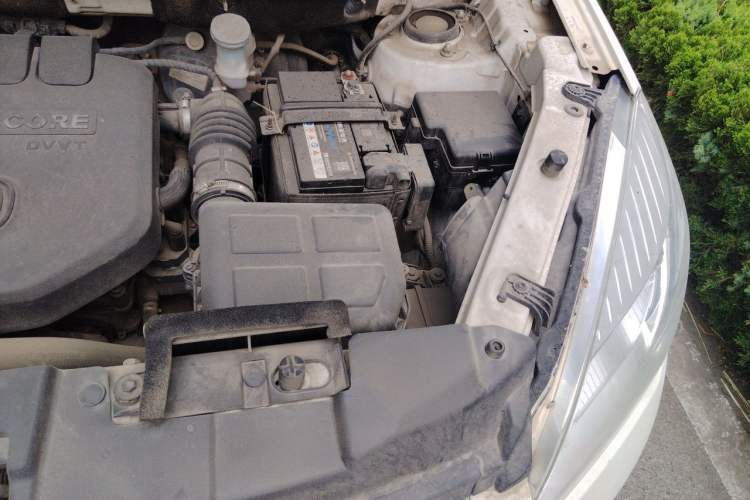 Used CHANGAN CS35 2016 1.6L Manual Luxury Model China V Standard Engine Bay Left