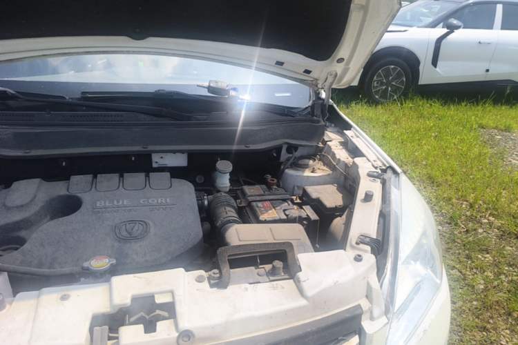 Used CHANGAN CS35 2016 1.6L Manual Luxury Model China V Standard Engine Bay Left