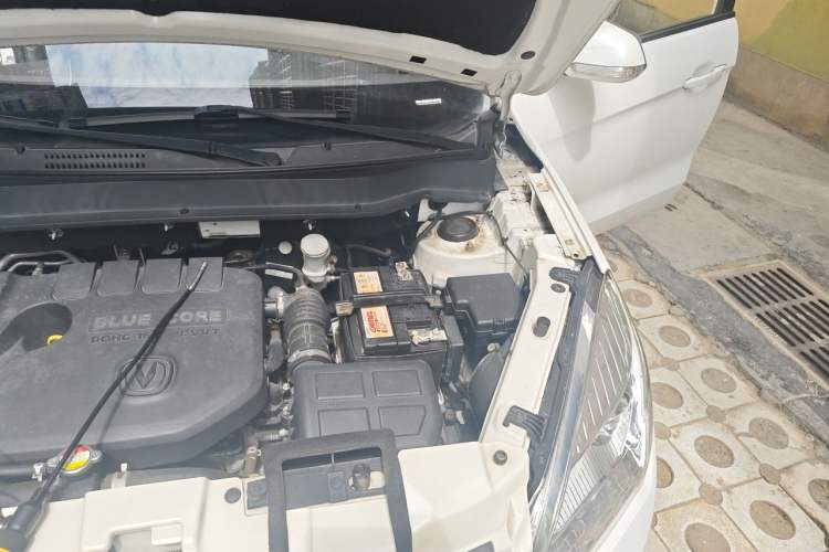 Used CHANGAN CS35 2016 1.6L Manual Luxury Model China IV Standard Engine Bay Left