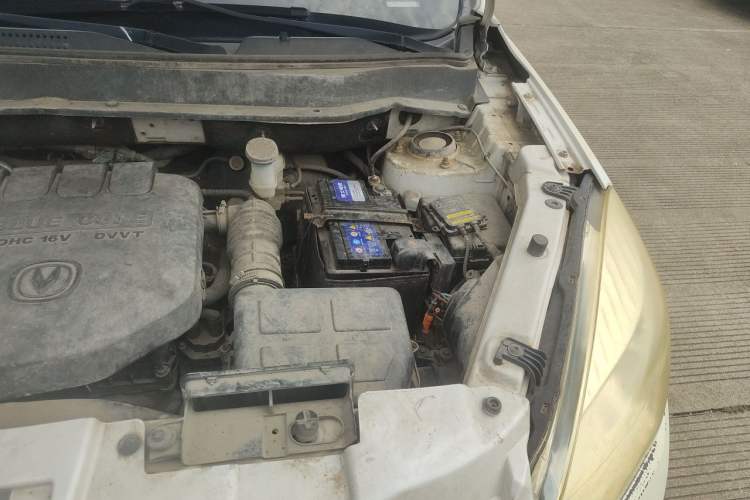 Used CHANGAN CS35 2016 1.6L Manual Luxury Model China IV Standard Engine Bay Left