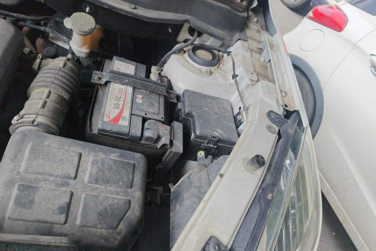 Used CHANGAN CS35 2016 1.6L Automatic Prestige Model China IV Standard Engine Bay Left