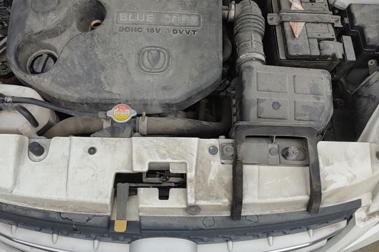 Used CHANGAN CS35 2016 1.6L Automatic Luxury Model China V Standard Engine Bay