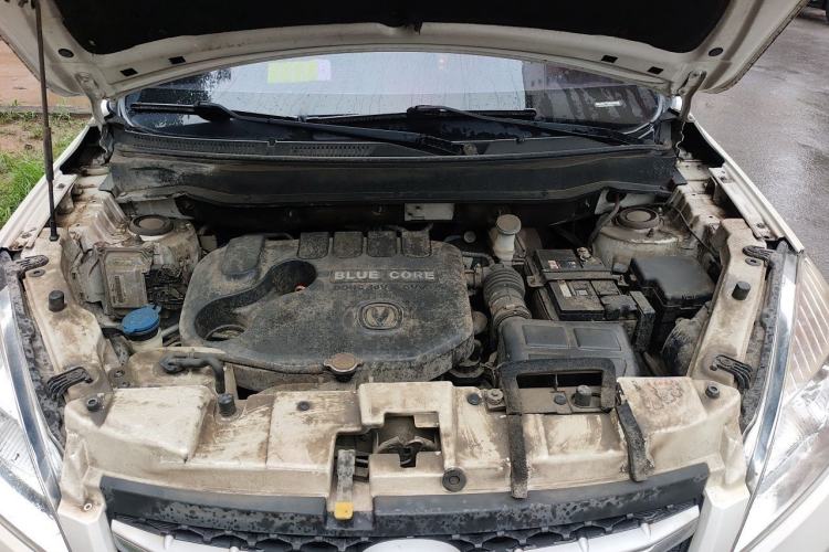 Used CHANGAN CS35 2016 1.6L Automatic Luxury Model China V Standard Engine Bay