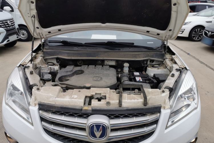 Used CHANGAN CS35 2016 1.6L Manual Luxury Model China V Standard Engine Bay