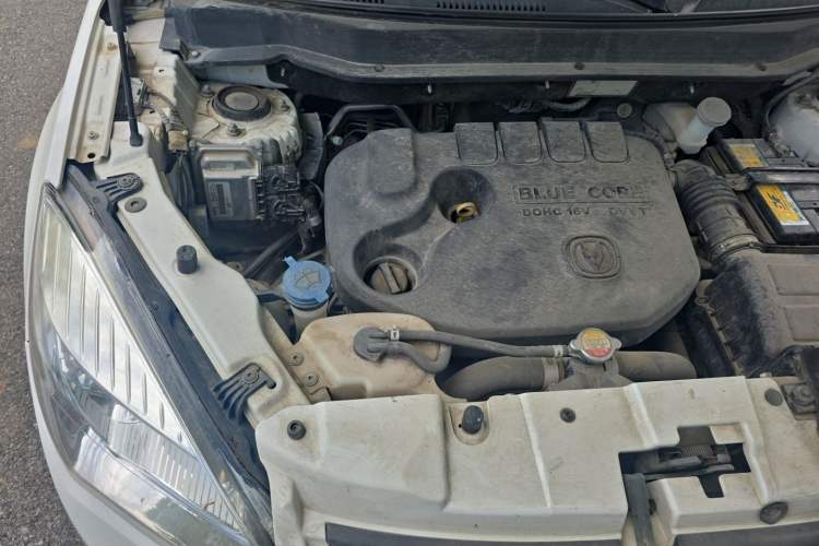 Used CHANGAN CS35 2016 1.6L Manual Luxury Model China V Standard Engine Bay Right