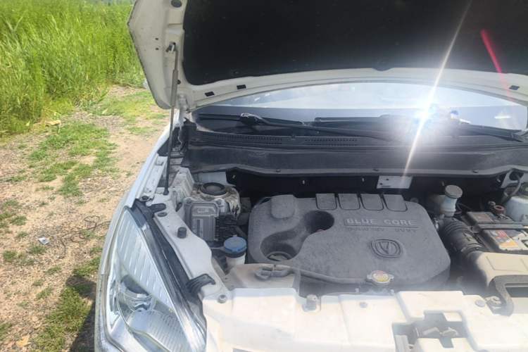 Used CHANGAN CS35 2016 1.6L Manual Luxury Model China V Standard Engine Bay Right