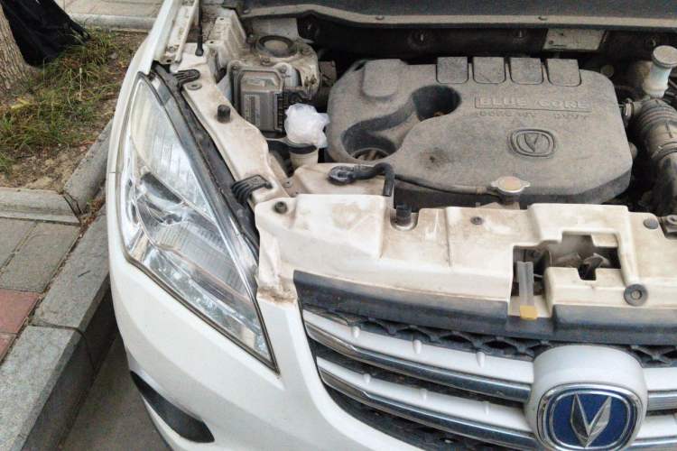 Used CHANGAN CS35 2016 1.6L Manual Luxury Model China V Standard Engine Bay Right