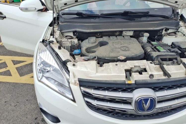 Used CHANGAN CS35 2016 1.6L Manual Luxury Model China IV Standard Engine Bay Right