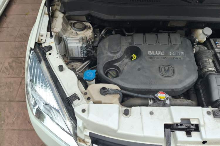 Used CHANGAN CS35 2016 1.6L Manual Luxury Model China IV Standard Engine Bay Right