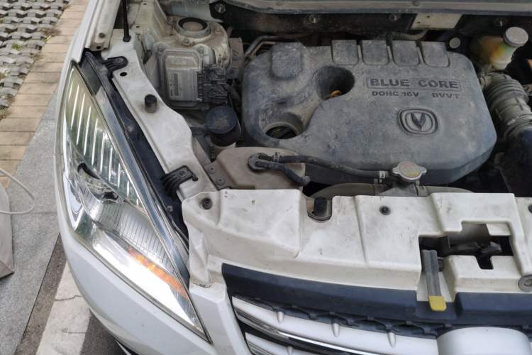 Used CHANGAN CS35 2016 1.6L Automatic Luxury Model China V Standard Engine Bay Right