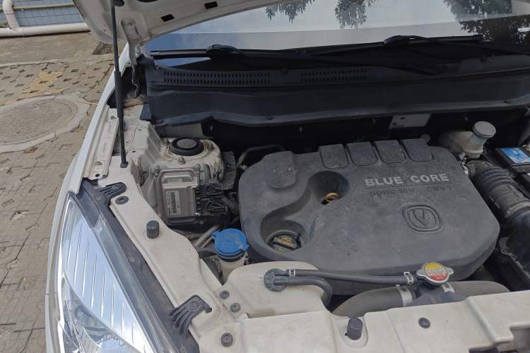 Used CHANGAN CS35 2016 1.6L Manual Luxury Model China V Standard Engine Bay Right