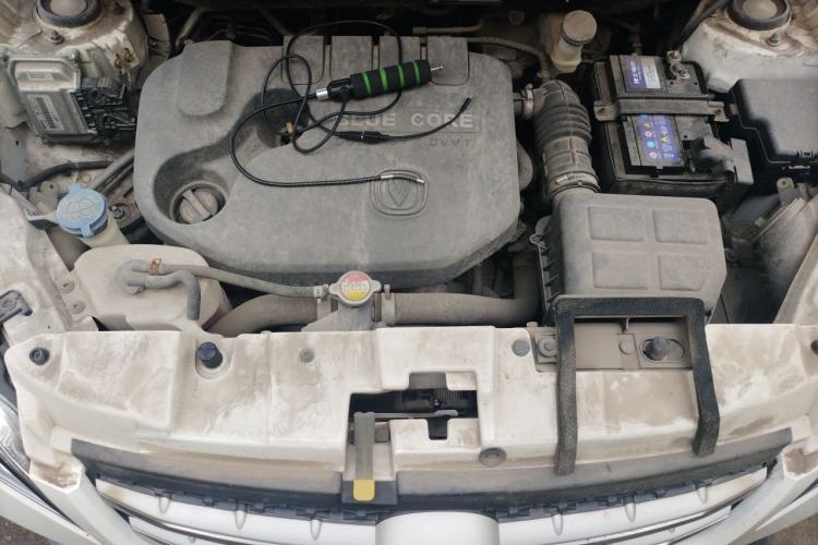 Used CHANGAN CS35 2016 1.6L Manual Luxury Model China IV Standard Engine Bay