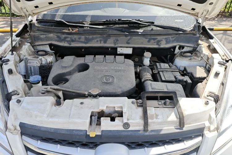 Used CHANGAN CS35 2016 1.6L Manual Luxury Model China V Standard Engine Bay