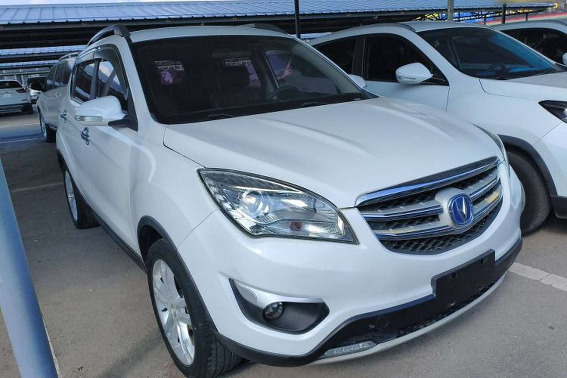Used CHANGAN CS35 2016 1.6L Manual Luxury Model China V Standard Exterior 1