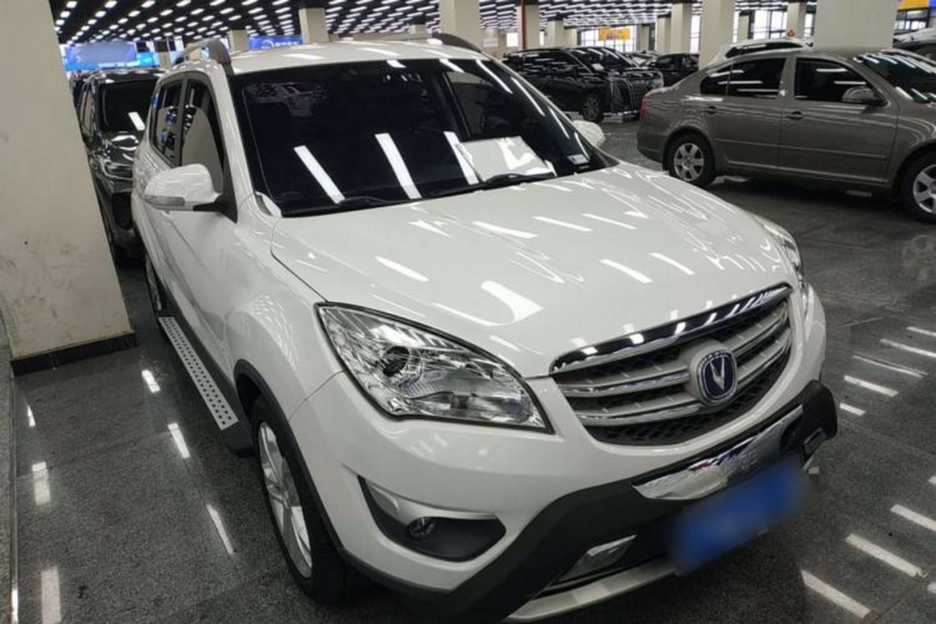 Used CHANGAN CS35 2016 1.6L Manual Luxury Model China V Standard Exterior 1