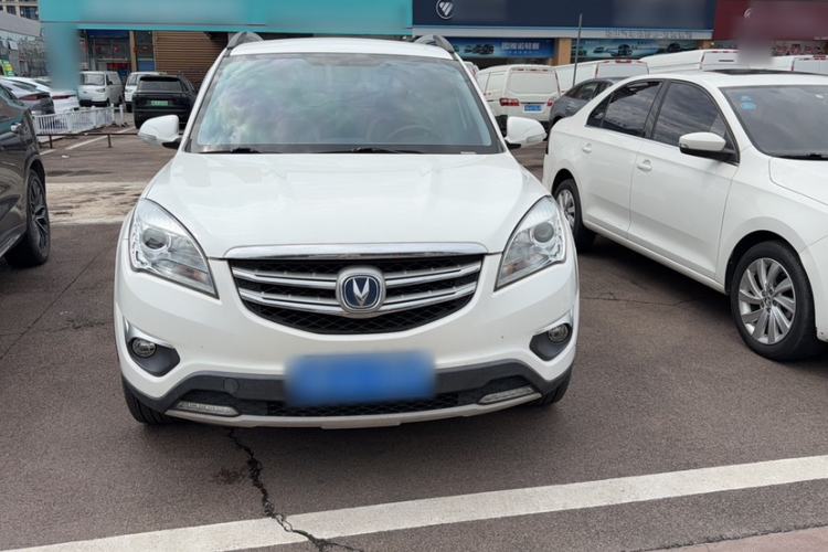 Used CHANGAN CS35 2016 1.6L Automatic Luxury Model China V Standard Exterior 2