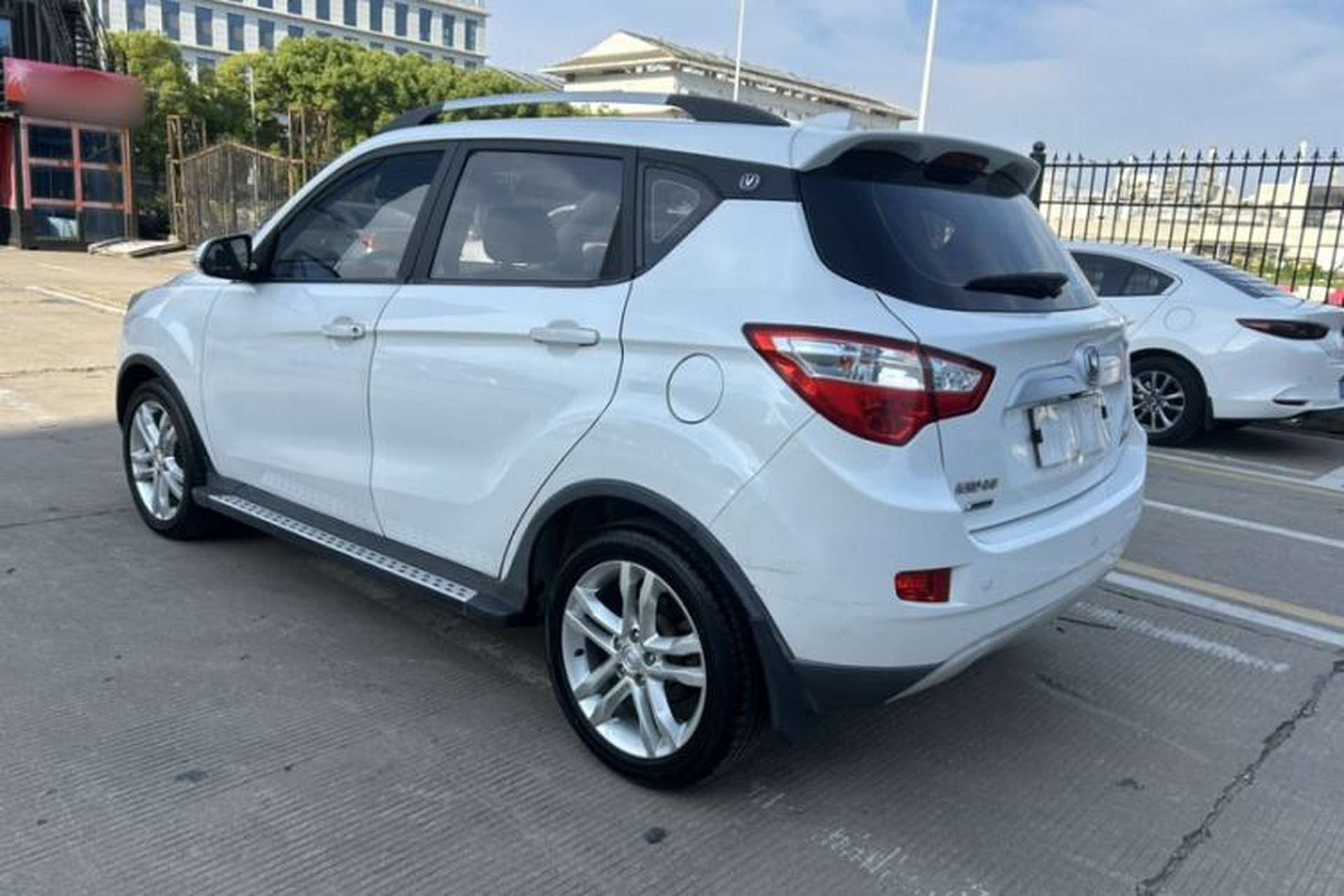 Used CHANGAN CS35 2016 1.6L Manual Luxury Model China V Standard Exterior 3