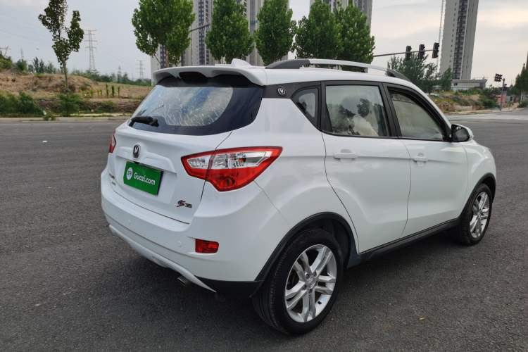 Used CHANGAN CS35 2016 1.6L Manual Luxury Model China V Standard Exterior 3