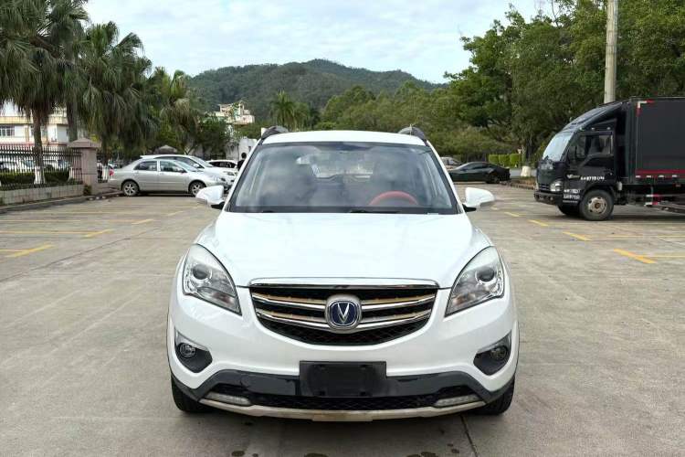 Used CHANGAN CS35 2016 1.6L Manual Luxury Model China V Standard Exterior 4