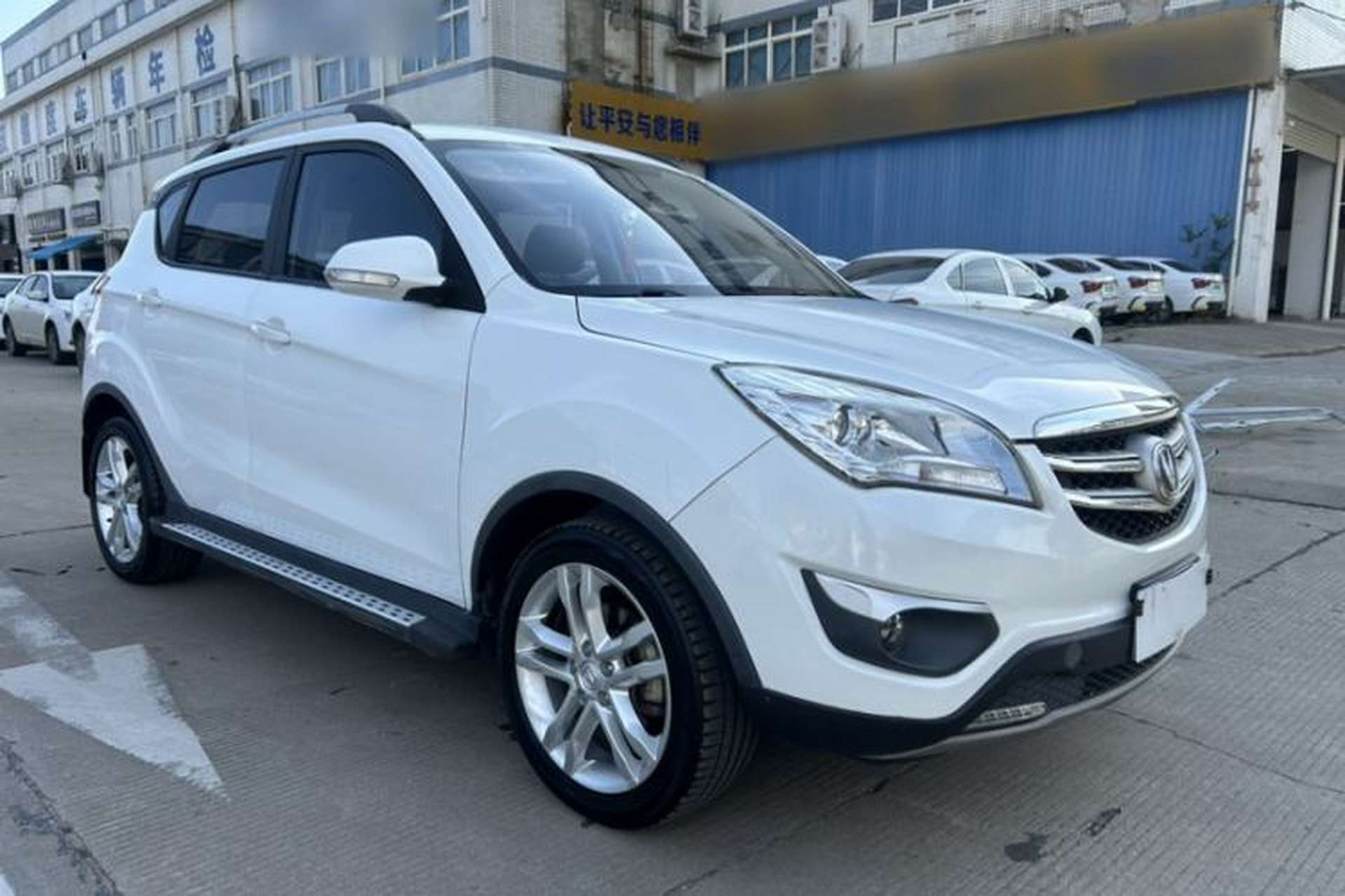 Used CHANGAN CS35 2016 1.6L Manual Luxury Model China V Standard Exterior 4
