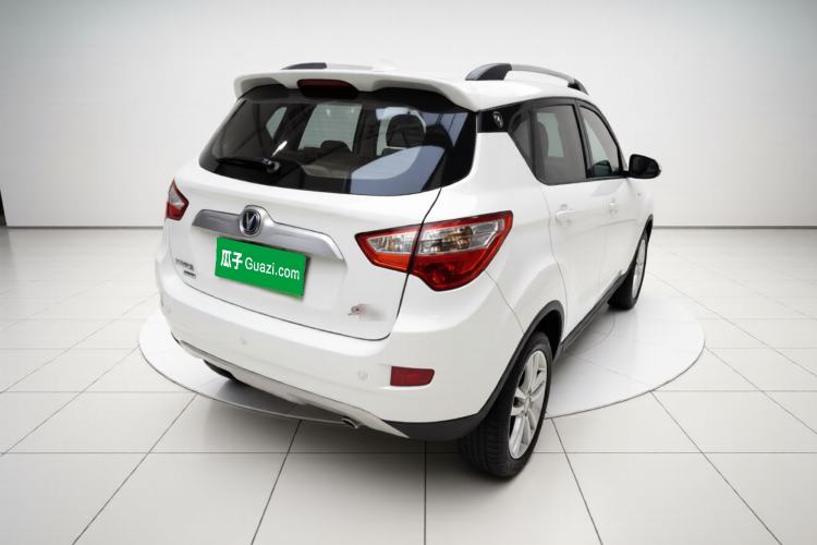 Used CHANGAN CS35 2016 1.6L Manual Luxury Model China V Standard Exterior 5