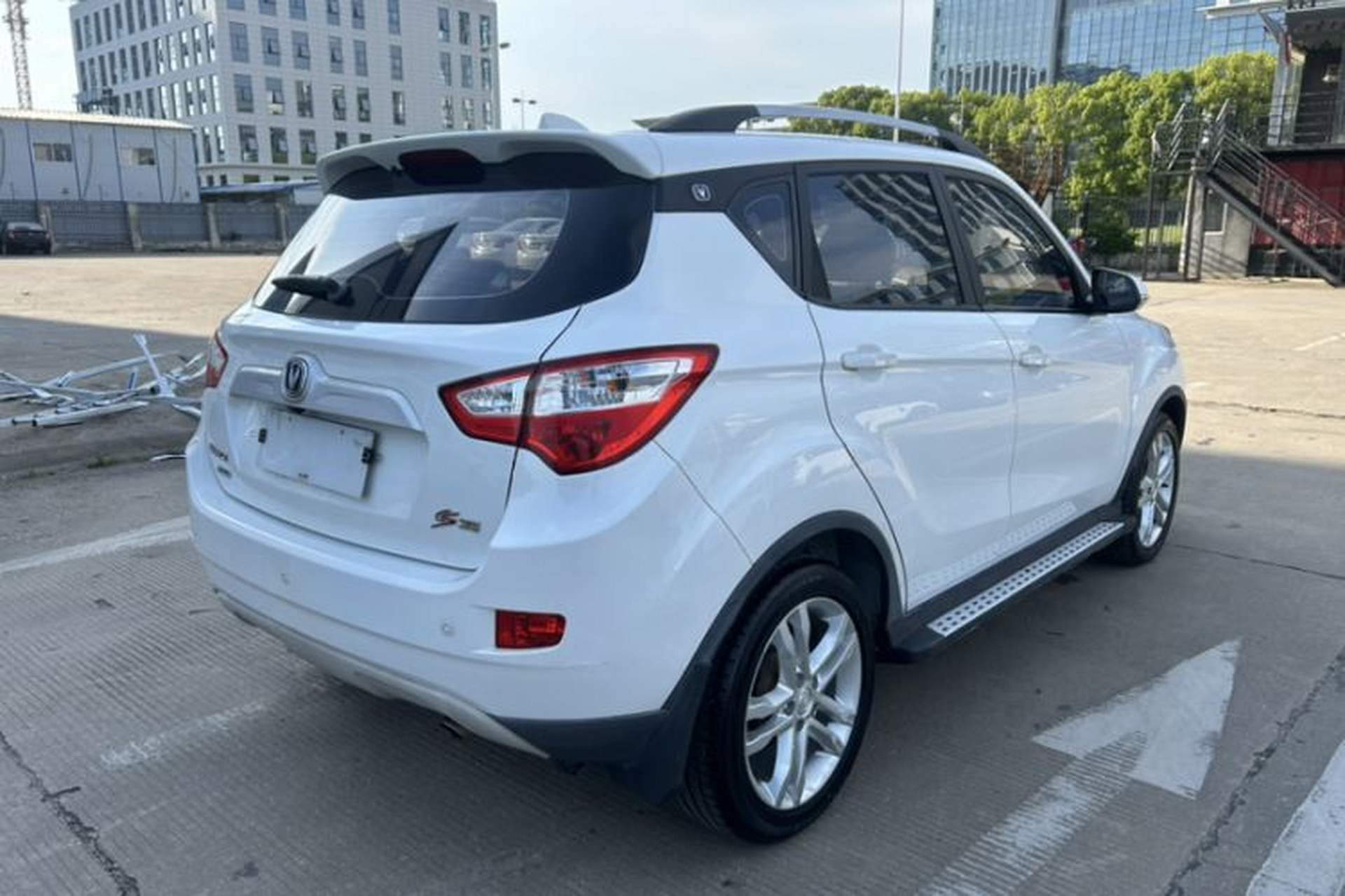 Used CHANGAN CS35 2016 1.6L Manual Luxury Model China V Standard Exterior 6