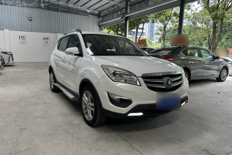 Used CHANGAN CS35 2016 1.6L Automatic Luxury Model China V Standard Exterior 6