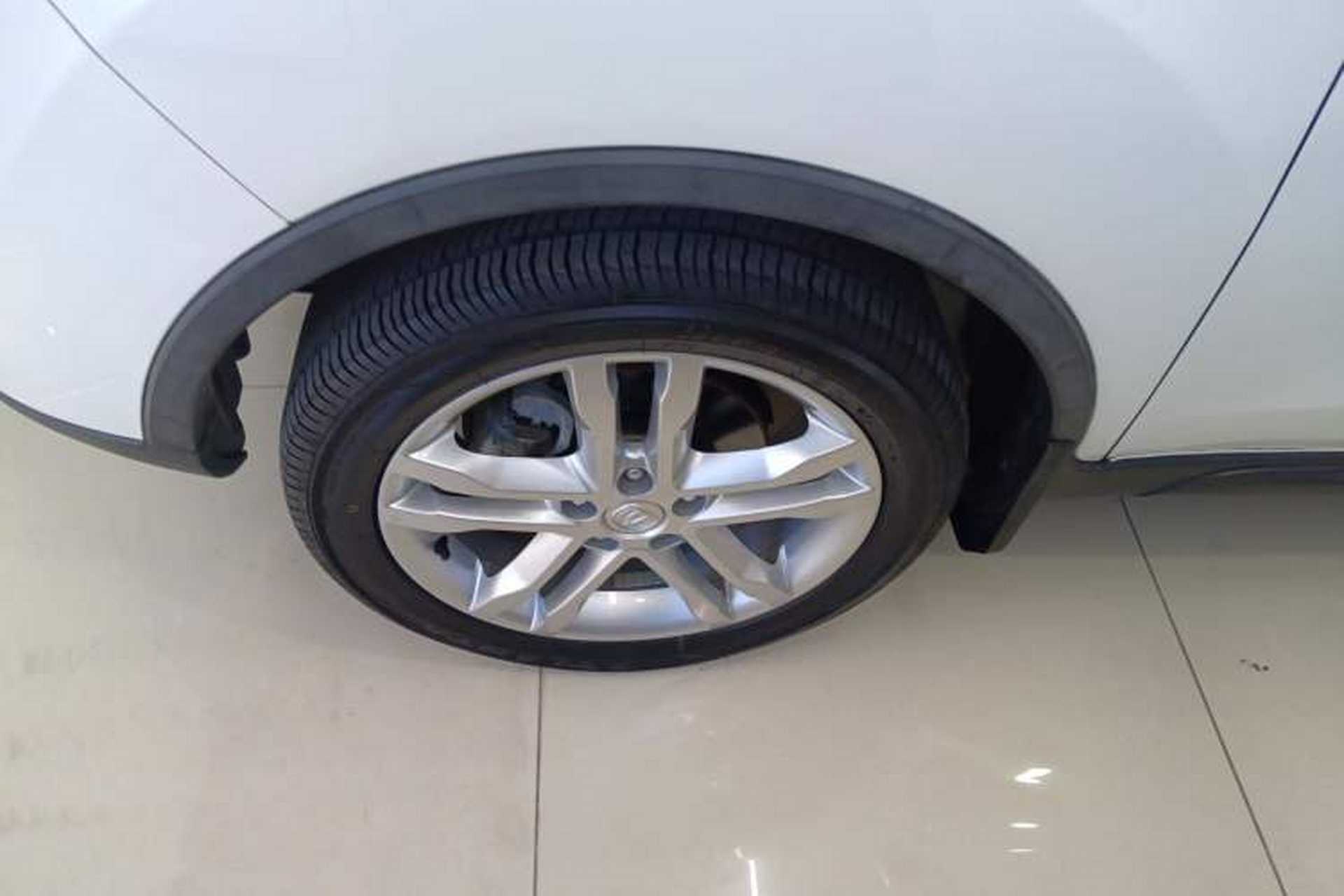 Used CHANGAN CS35 2016 1.6L Automatic Luxury Model China V Standard Exterior 7