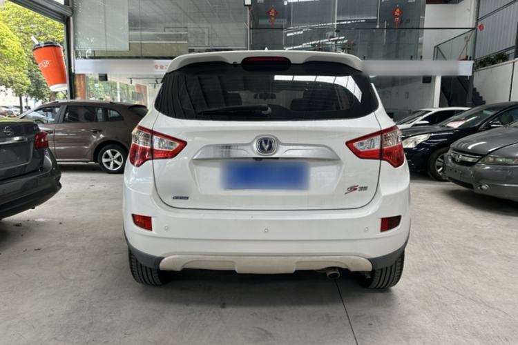 Used CHANGAN CS35 2016 1.6L Automatic Luxury Model China V Standard Exterior 7