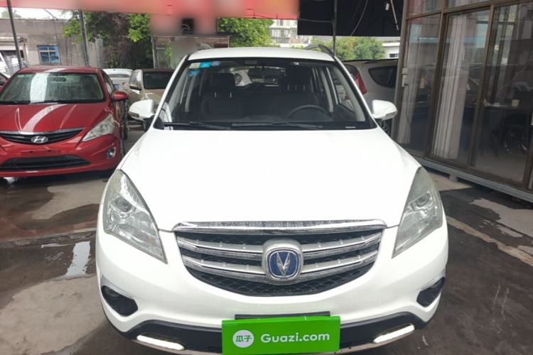 Used CHANGAN CS35 2016 1.6L Automatic Luxury Model China IV Standard Front