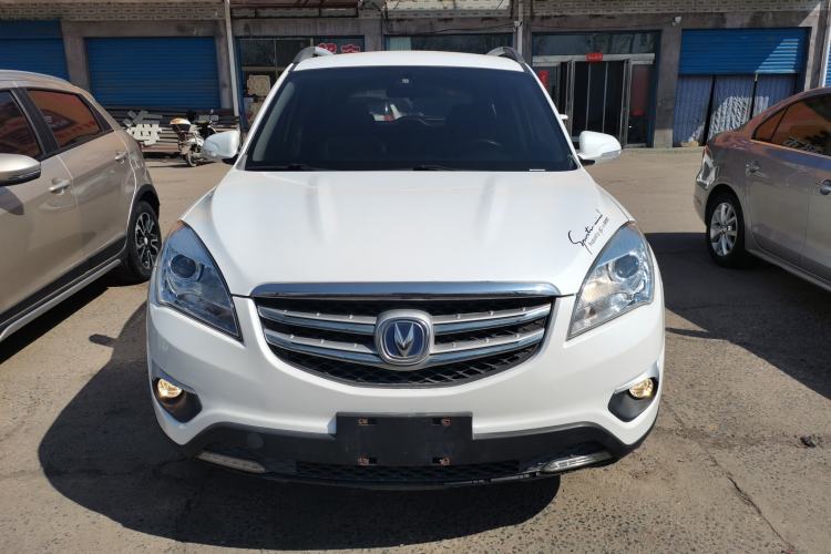 Used CHANGAN CS35 2016 1.6L Automatic Luxury Model China V Standard Front