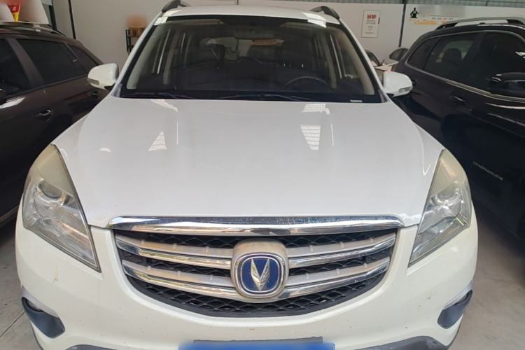 Used CHANGAN CS35 2016 1.6L Automatic Luxury Model China V Standard Front