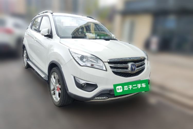 Used CHANGAN CS35 2016 1.6L Manual Luxury Model China IV Standard Front Right 45 Deg