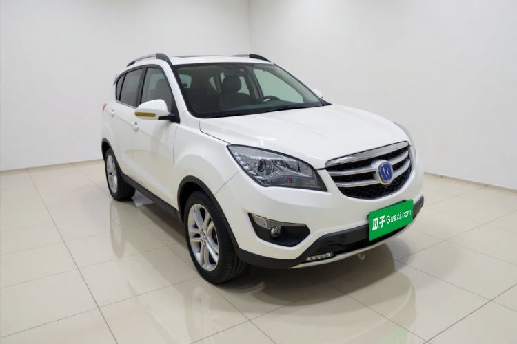 Used CHANGAN CS35 2016 1.6L Automatic Luxury Model China V Standard Front Right 45 Deg