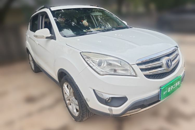 Used CHANGAN CS35 2016 1.6L Automatic Luxury Model China IV Standard Front Right 45 Deg