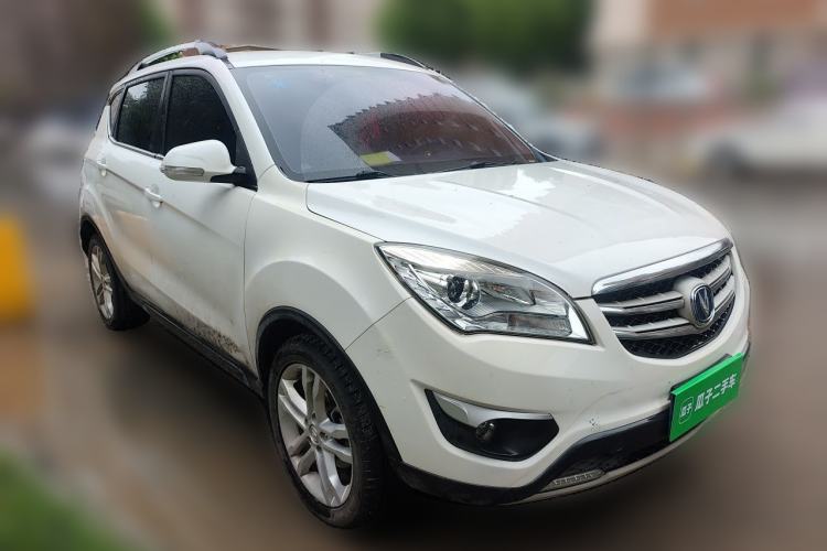 Used CHANGAN CS35 2016 1.6L Automatic Luxury Model China V Standard Front Right 45 Deg