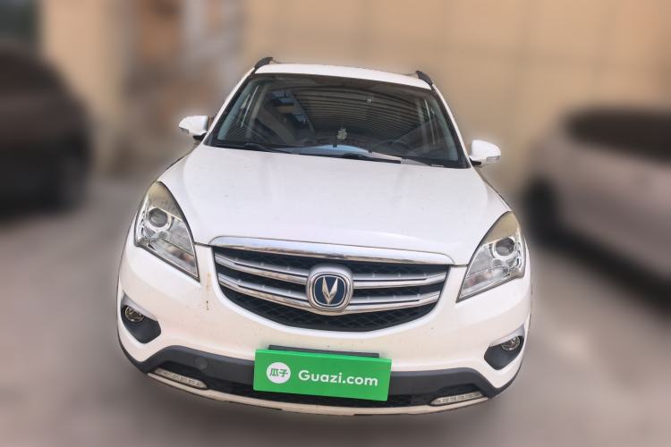 Used CHANGAN CS35 2016 1.6L Automatic Luxury Model China V Standard Front